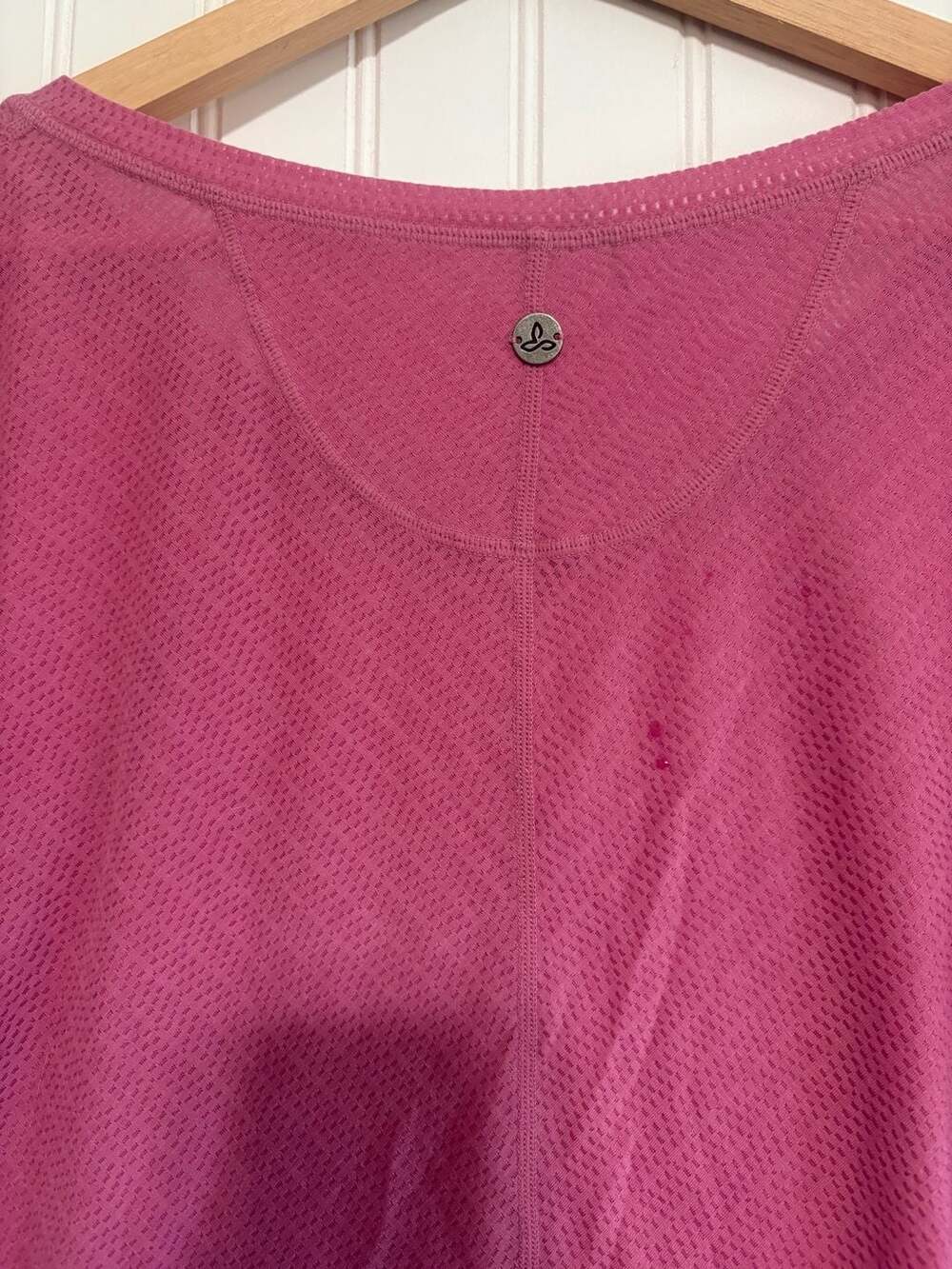 prAna Mika Ruched Sleeve High-Low Top Pink Size S - Picture 3 of 5